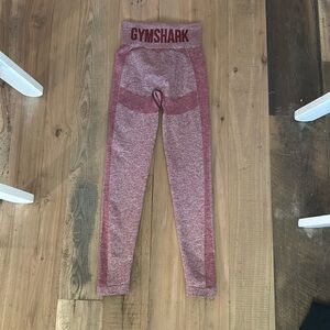 GYMSHARK high wasted red leggings with glute contour